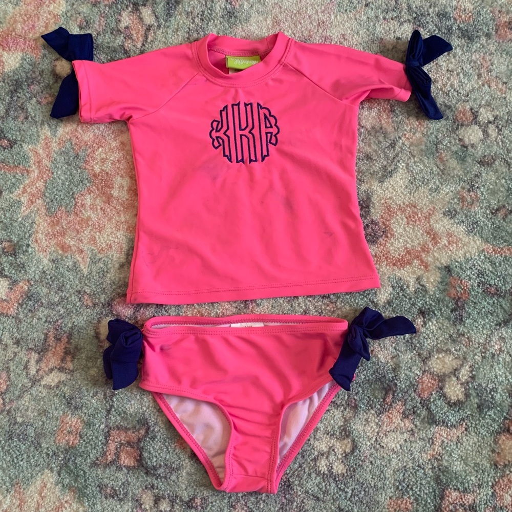 Bow Short Sleeve Rash Guard Set w “kKa” monogram
